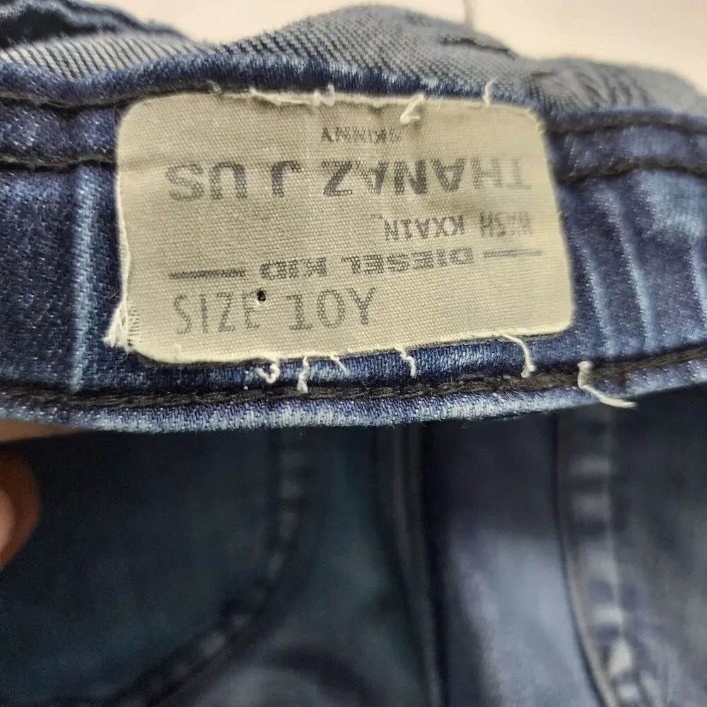 Diesel Jeans Boy’s Blue Denim Thanaz J US Skinny Distressed Leg Size 10